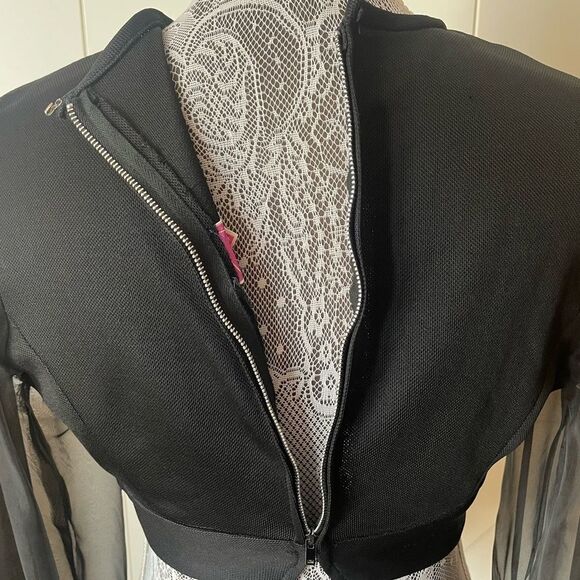 VINTAGE Frederick’s of Hollywood Sheer Panel Crop Blouse Black - Picture 5 of 9